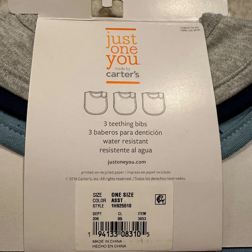 *BRAND NEW WITH TAGS* Carter's Big Cat Themed 3-Pack Teething Bibs